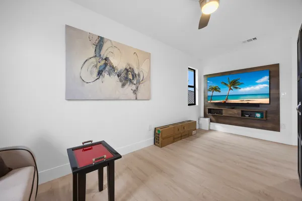 $1,190,000 | 21020 Cottonwood Drive, Boca Raton, FL 33428