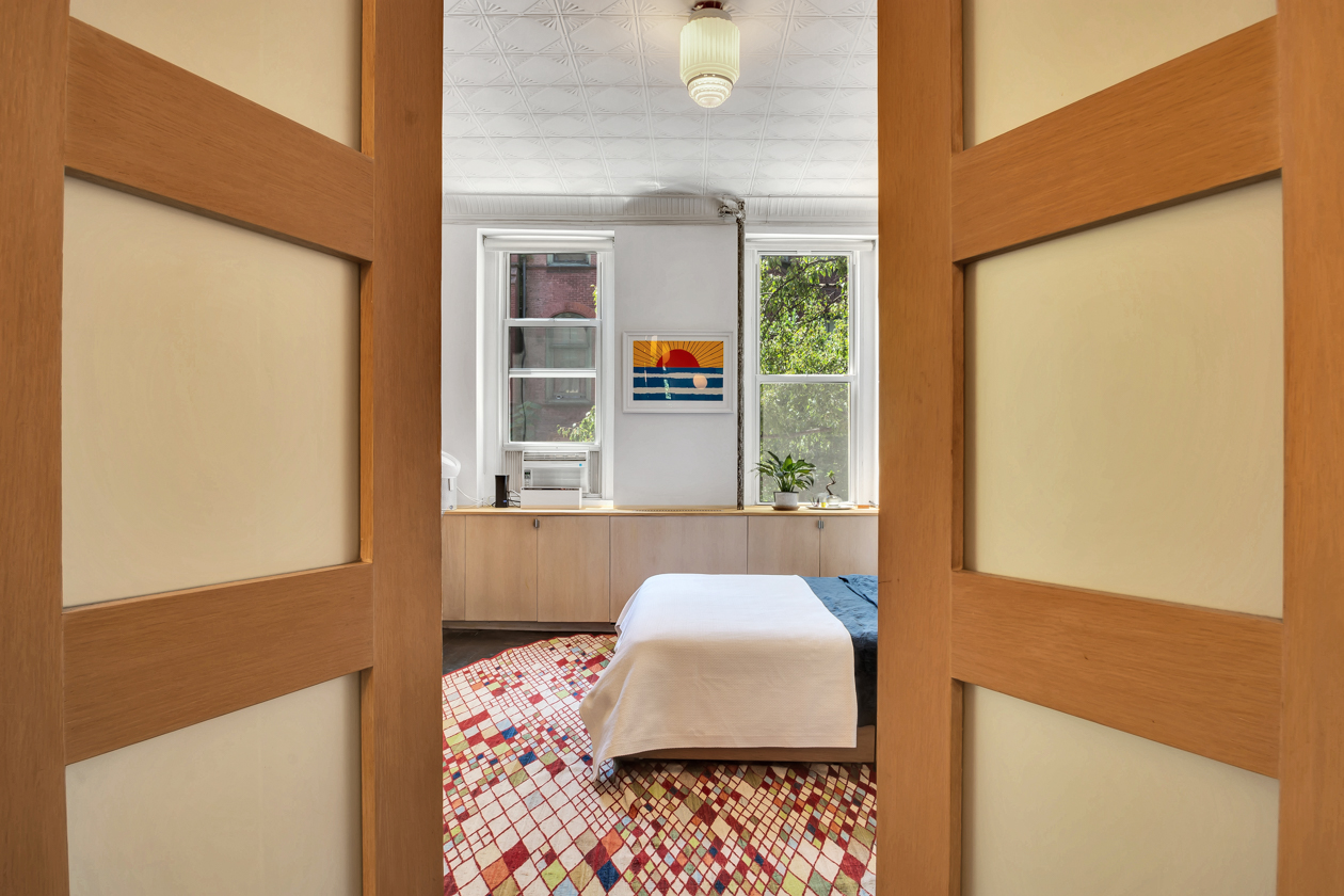 625 East 6th Street, Unit 2 Manhattan, NY 10009 - Photo 3 of 18