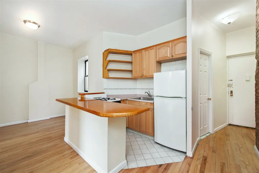 $3,100 | 309 East 95th Street, Unit 27 | Upper East Side