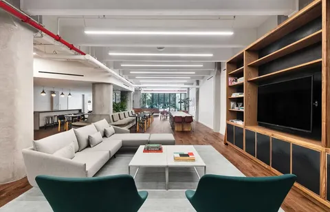 $1,125,000 | 184 Kent Avenue, Unit D403 | Williamsburg