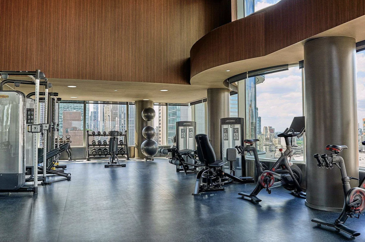252 East 57th Street, Unit 60A Manhattan, NY 10022 - Photo 24 of 28 a view of a room with gym equipment