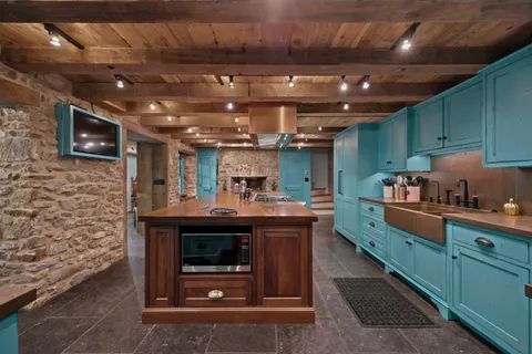 $3,450,000 | 434 Conestoga Road, Malvern, PA 19355