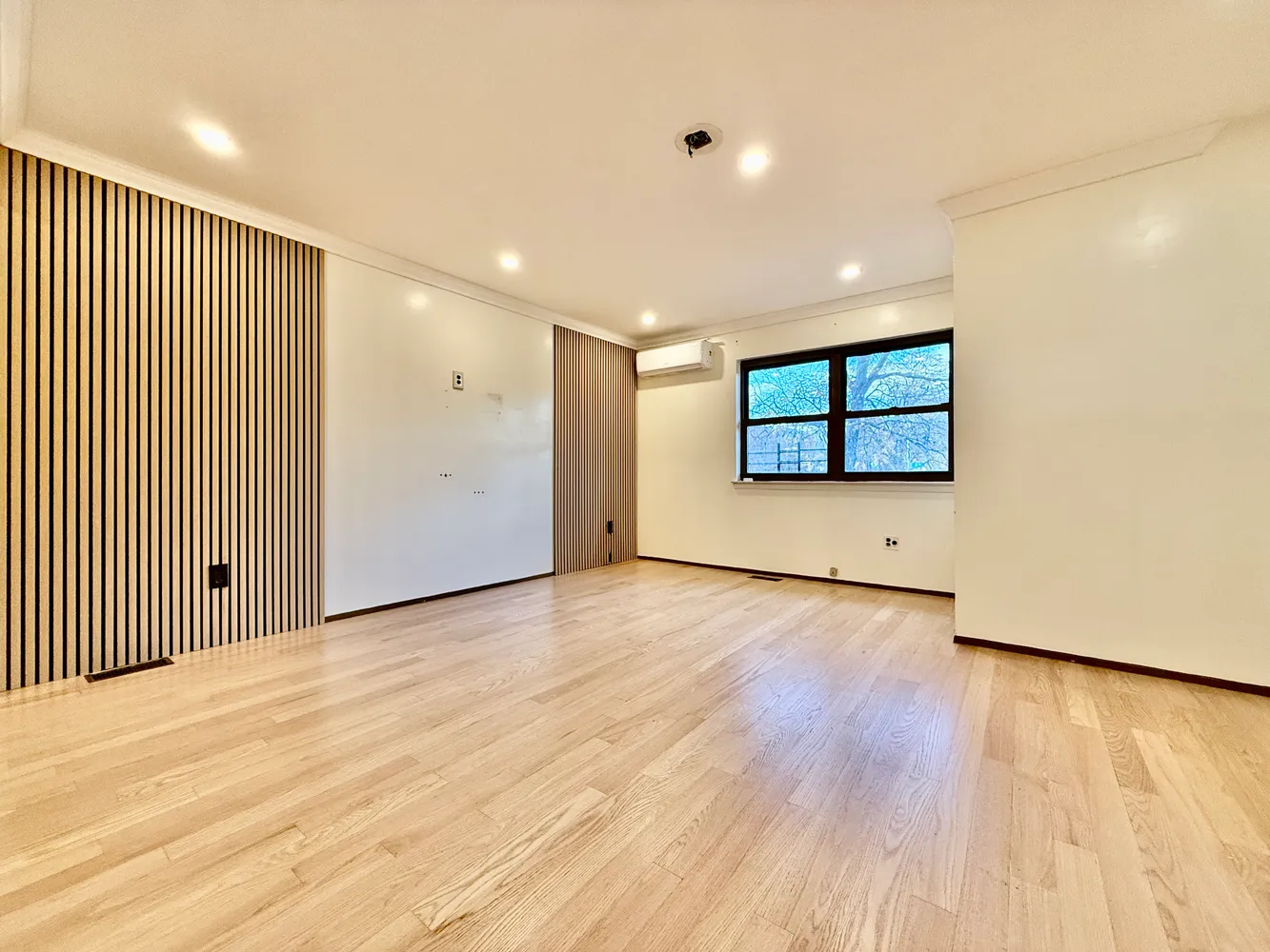 $3,700 | 1699 11th Avenue, Unit 2 | Windsor Terrace