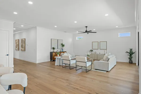 $3,395,000 | 500 East Davis Boulevard, Tampa, FL 33606