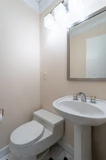 $1,050,000 | 50 East 89th Street, Unit 31C | Upper East Side