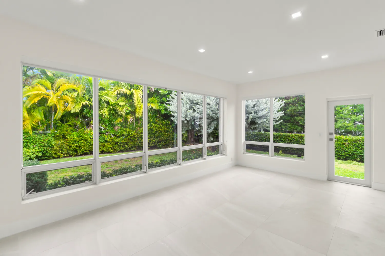 $13,900 | 1261 98th Street, Bay Harbor Islands, FL 33154