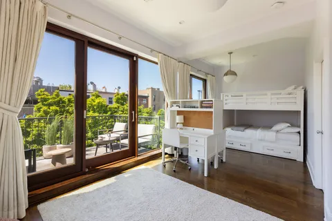 $3,495,000 | 241 Carroll Street, Unit 4 | Carroll Gardens
