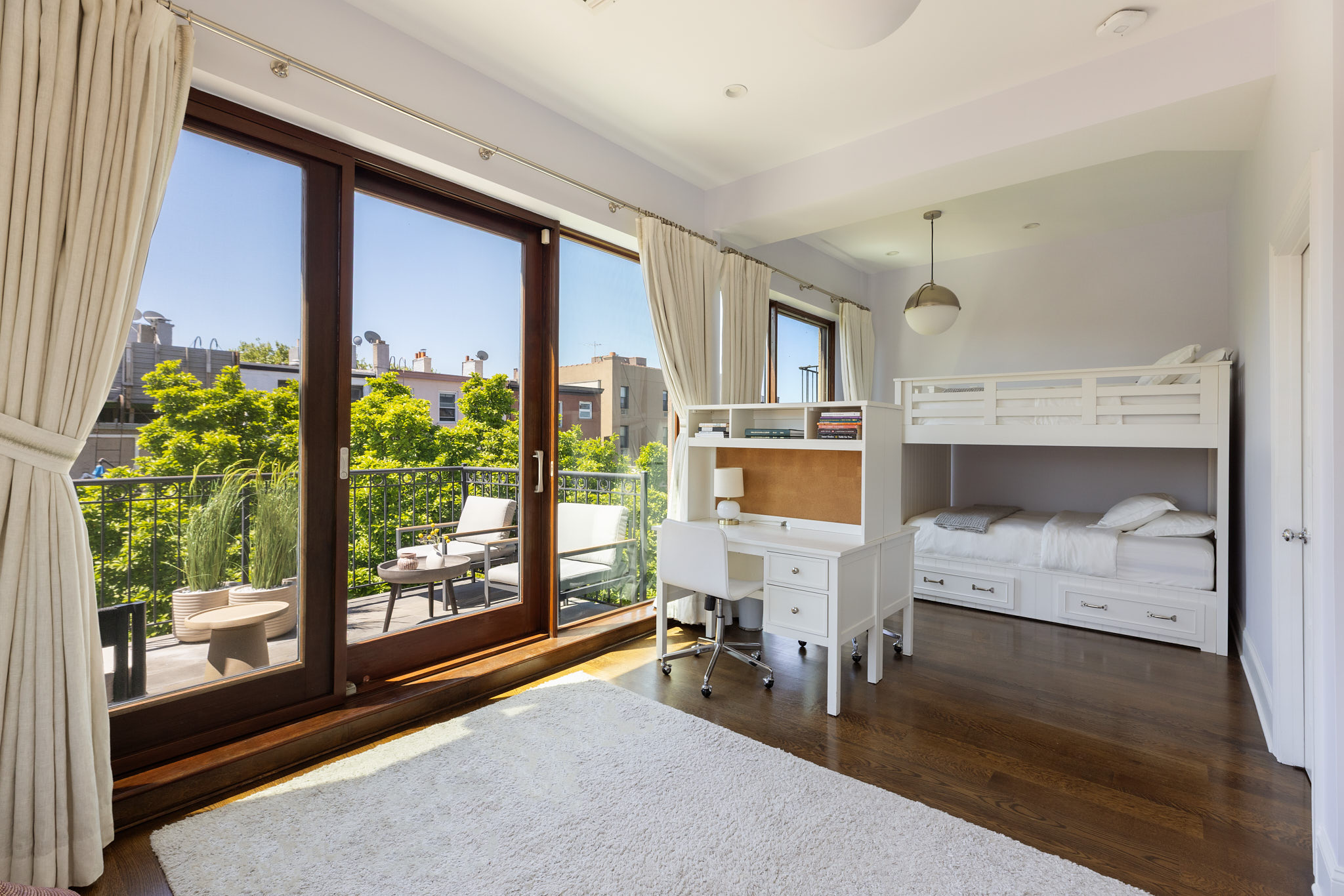 241 Carroll Street, Unit 4 Brooklyn, NY 11231 - Photo 5 of 16