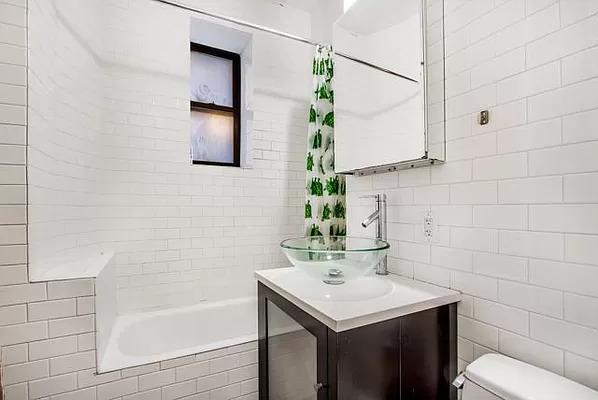 344 West 14th Street, Unit B4 Manhattan, NY 10014 - Photo 4 of 5