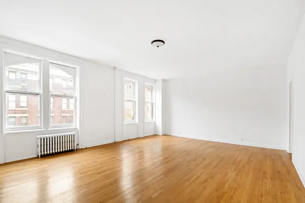 $8,000 | 50 East 96th Street, Unit 5D | Upper East Side