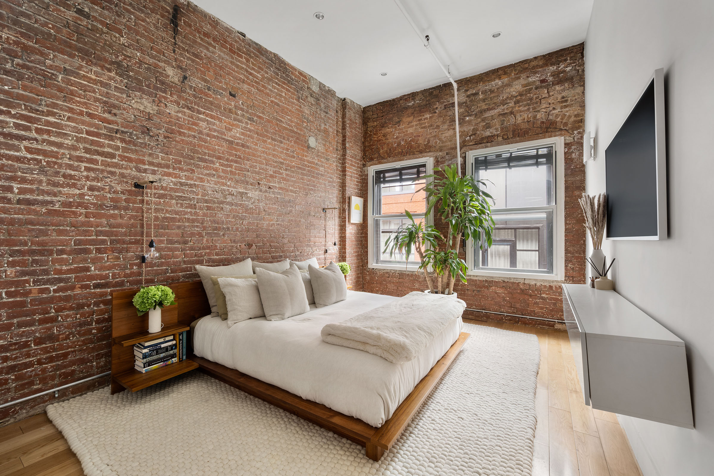 462 Greenwich Street, Unit 5 Manhattan, NY 10013 - Photo 4 of 8