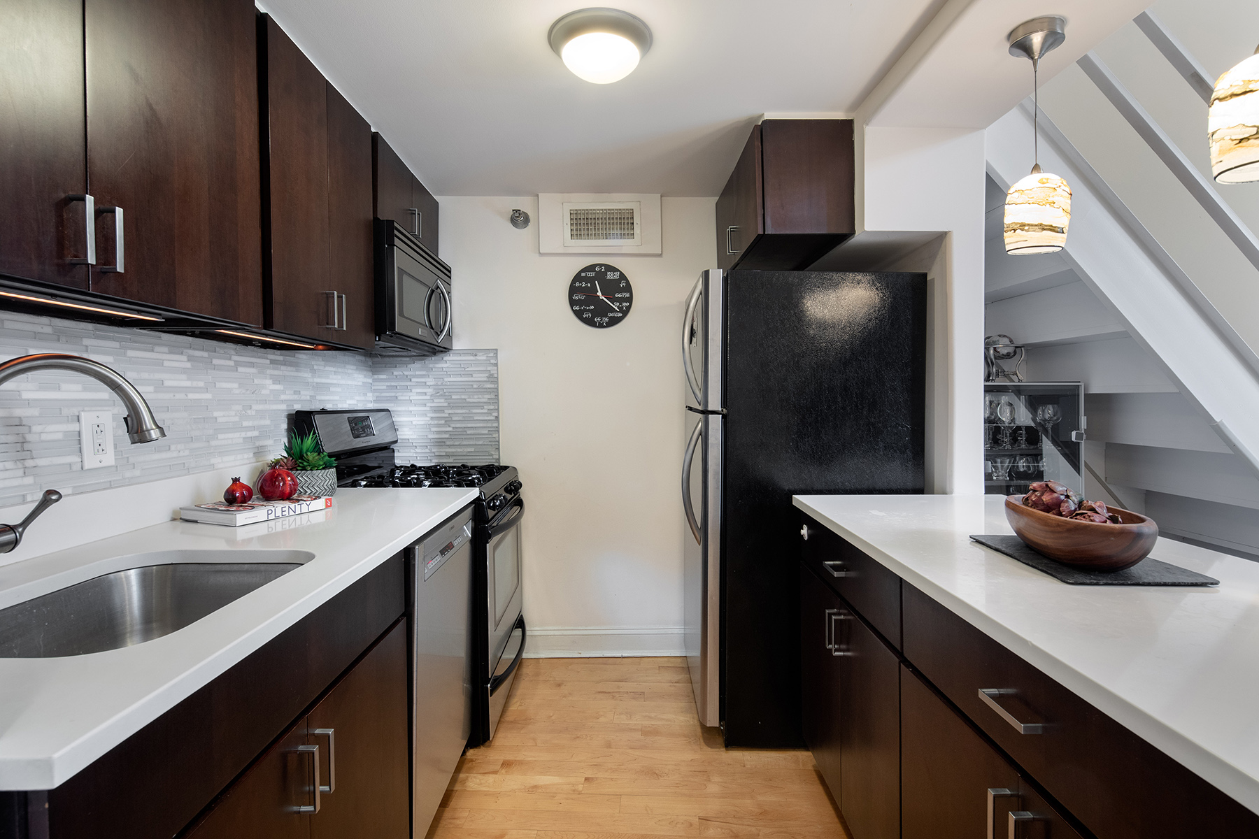 231 16th Street, Unit 2B Brooklyn, NY 11215 - Photo 6 of 10