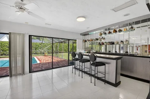 $2,000,000 | 2101 Northwest 25th Street, Boca Raton, FL 33431