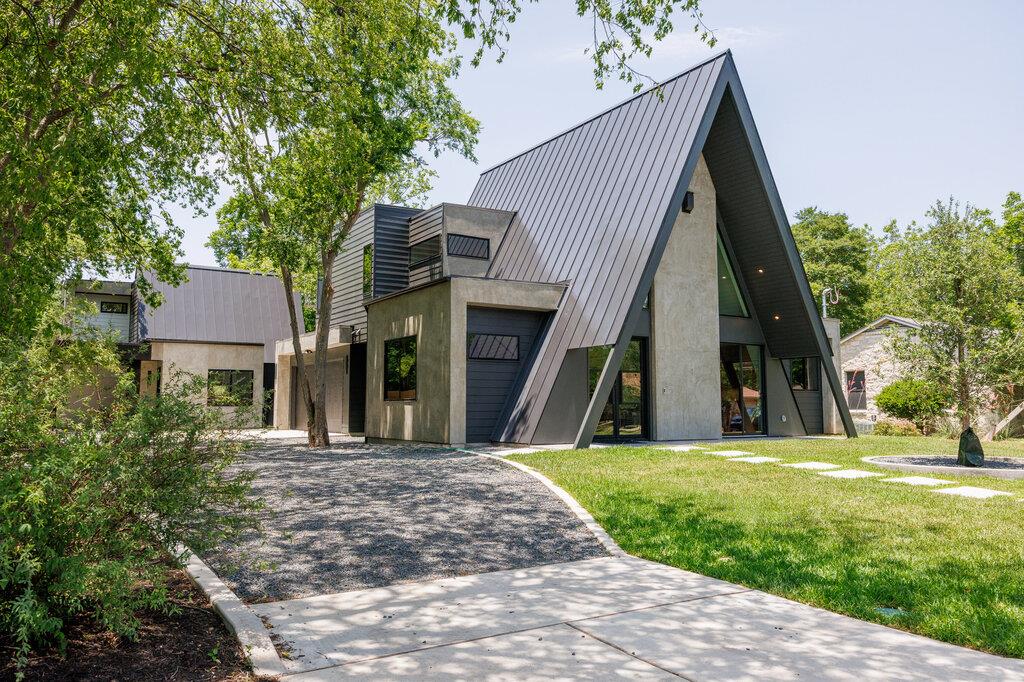 4506 Clawson Road Austin, TX 78745 - Photo 1 of 24 Gallery Image 1