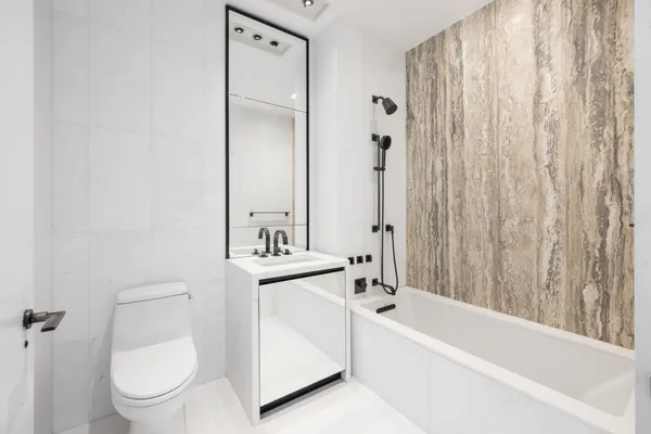 $7,250 | 111 Murray Street, Unit 7D | TriBeCa