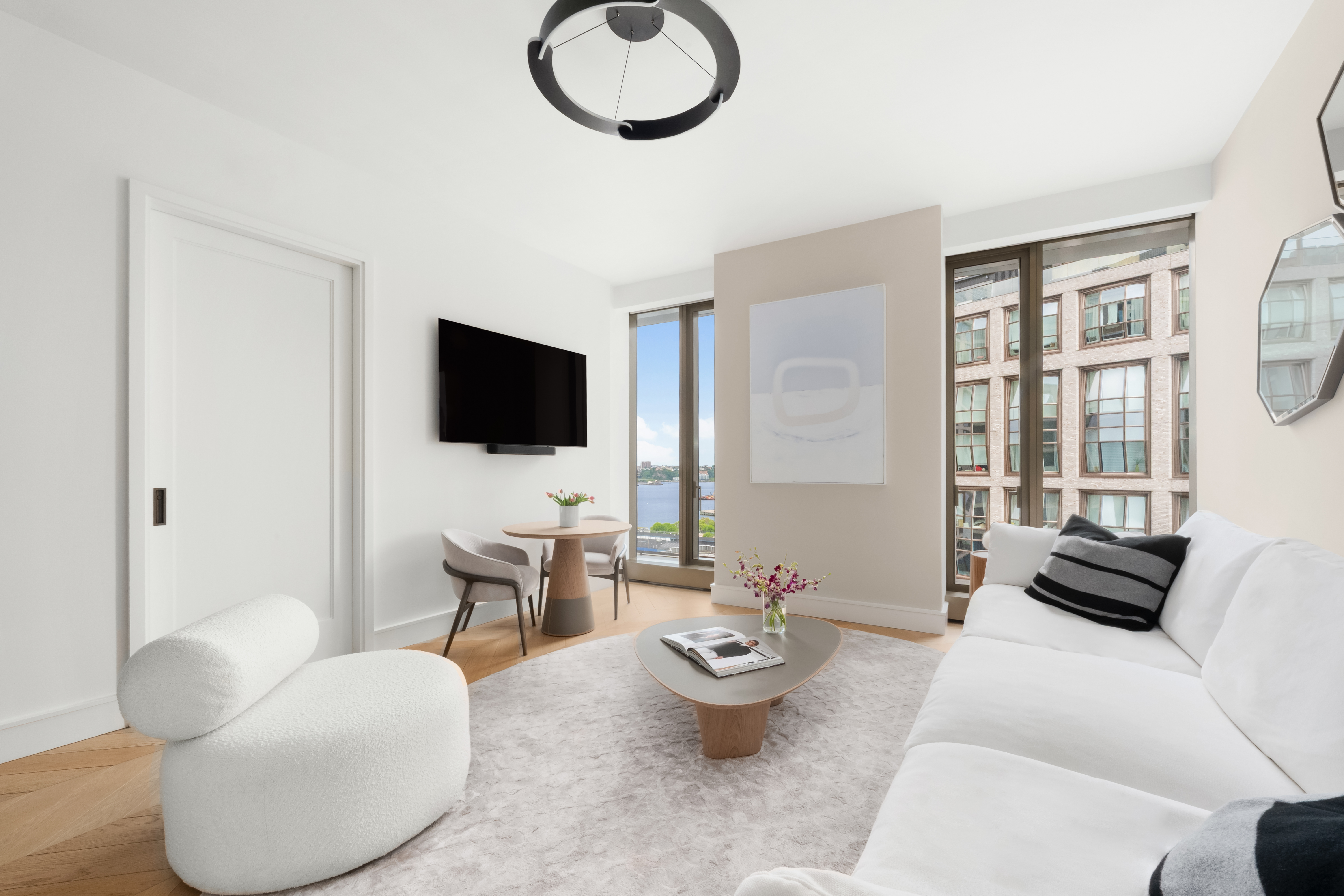 500 West 18th Street, Unit EAST 20C Manhattan, NY 10011 - Photo 3 of 28 Gallery Image 3