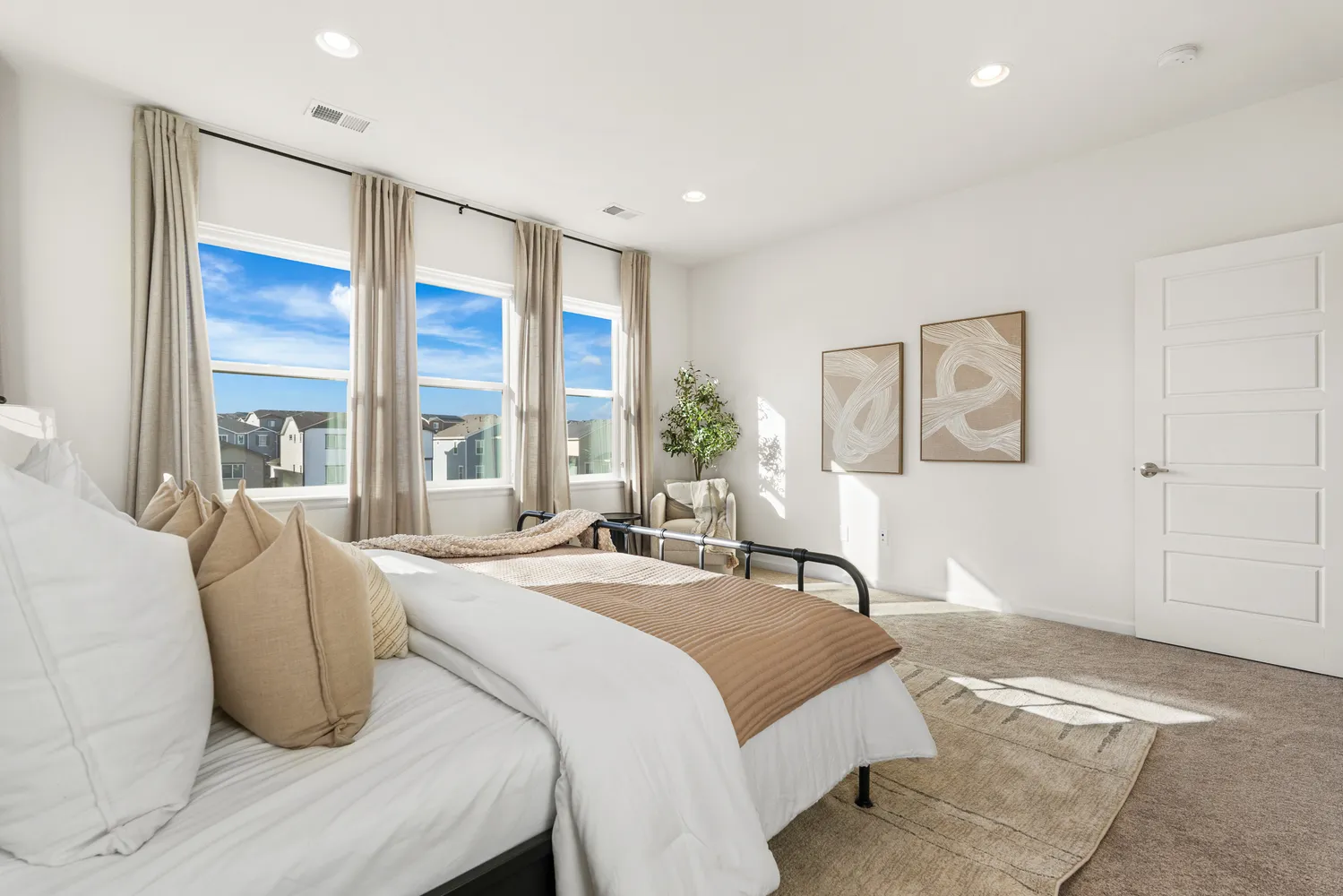 $725,000 | 4675 High Mesa Circle, Castle Rock, CO 80108