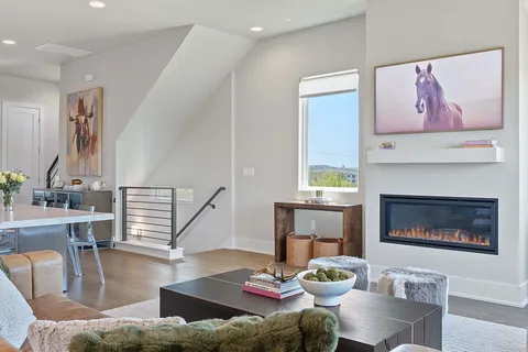 $789,000 | 7905 Floracita Lane, Austin, TX 78735