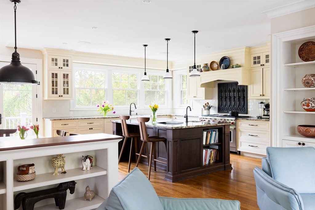 50 Sumner Road Brookline, MA 02445 - Photo 8 of 36 Gallery Image 8