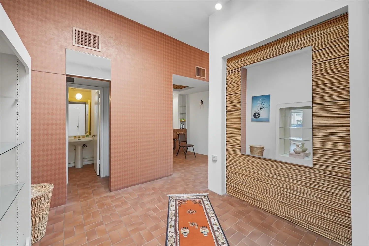 $3,250,000 | 901 South Pacific Coast Highway, Redondo Beach, CA 90277