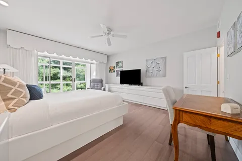 Contact Agent | Kim Terrace, Stoughton, MA 02072