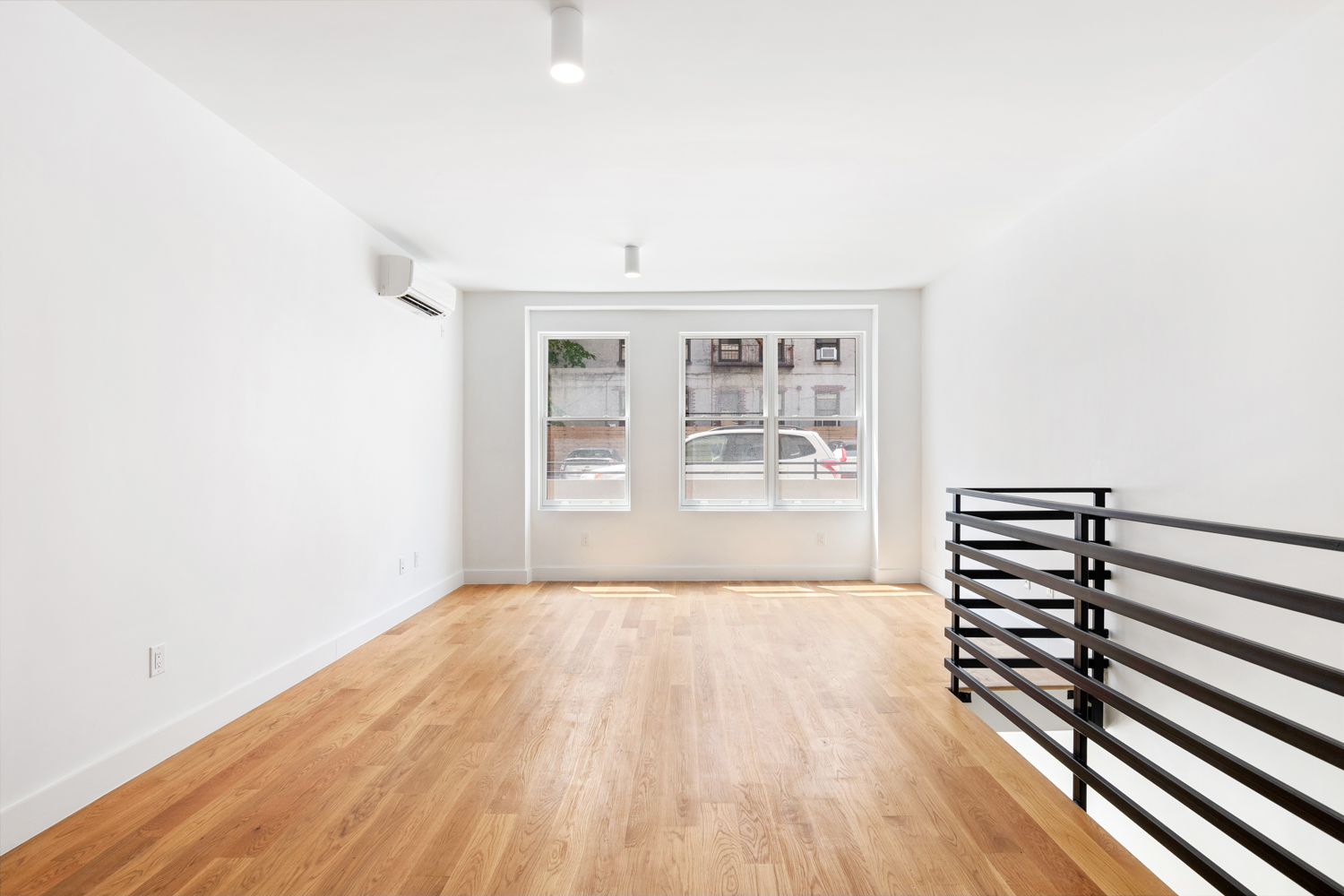 906 Prospect Place, Unit 1C Brooklyn, NY 11213 - Photo 3 of 13