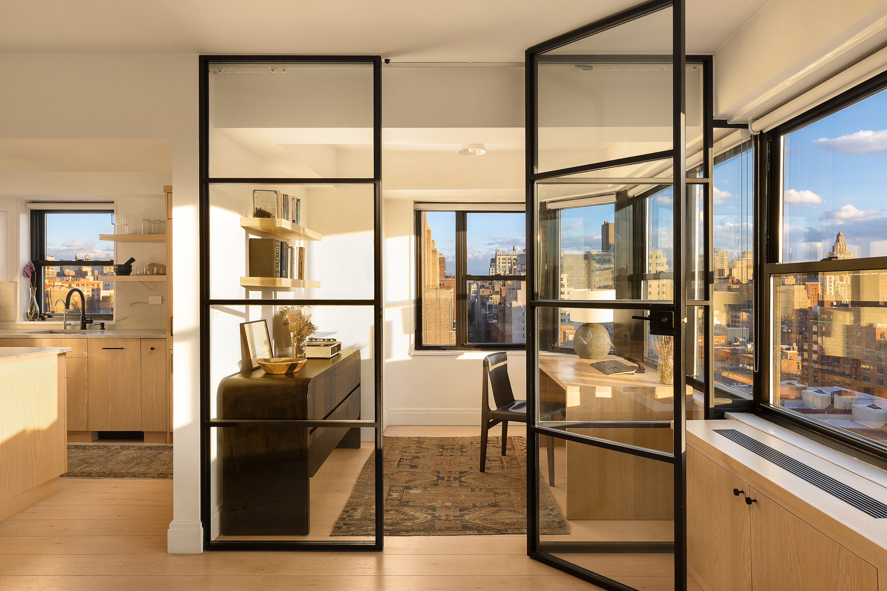 175 West 13th Street, Unit 17B Manhattan, NY 10011 - Photo 2 of 13
