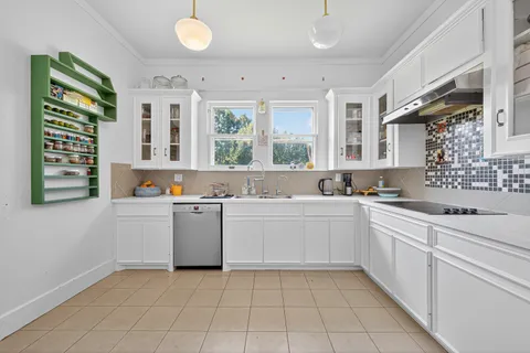 Contact Agent | 38011 Spur 149 Road, Magnolia, TX 77354