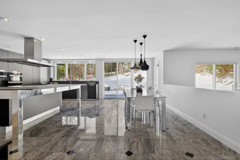 $3,199,000 | 48 Westwood Court, Woodbury, NY 11797