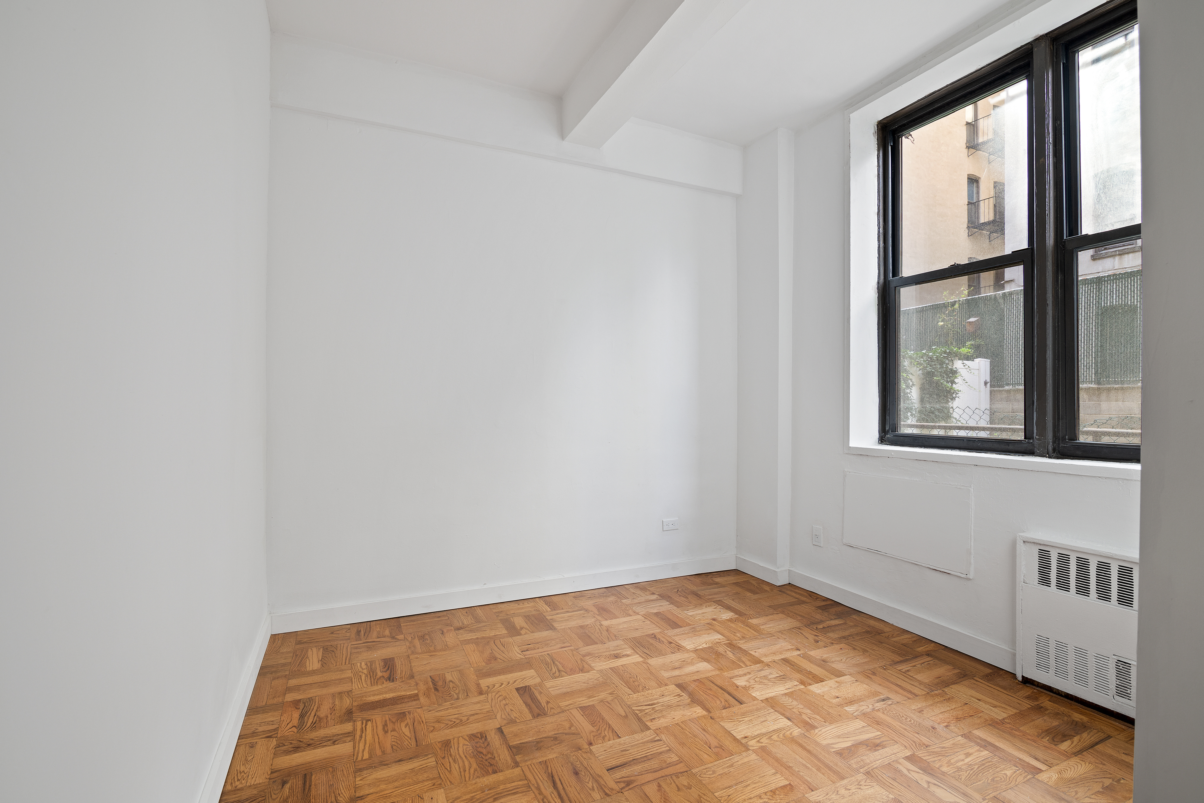 229 East 28th Street, Unit LA Manhattan, NY 10016 - Photo 14 of 17