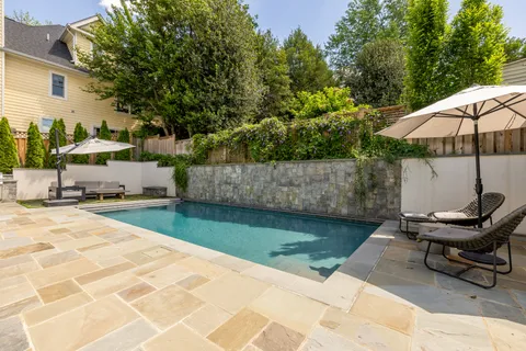 $4,100,000 | 5537 Hawthorne Place Northwest, Washington, DC 20016