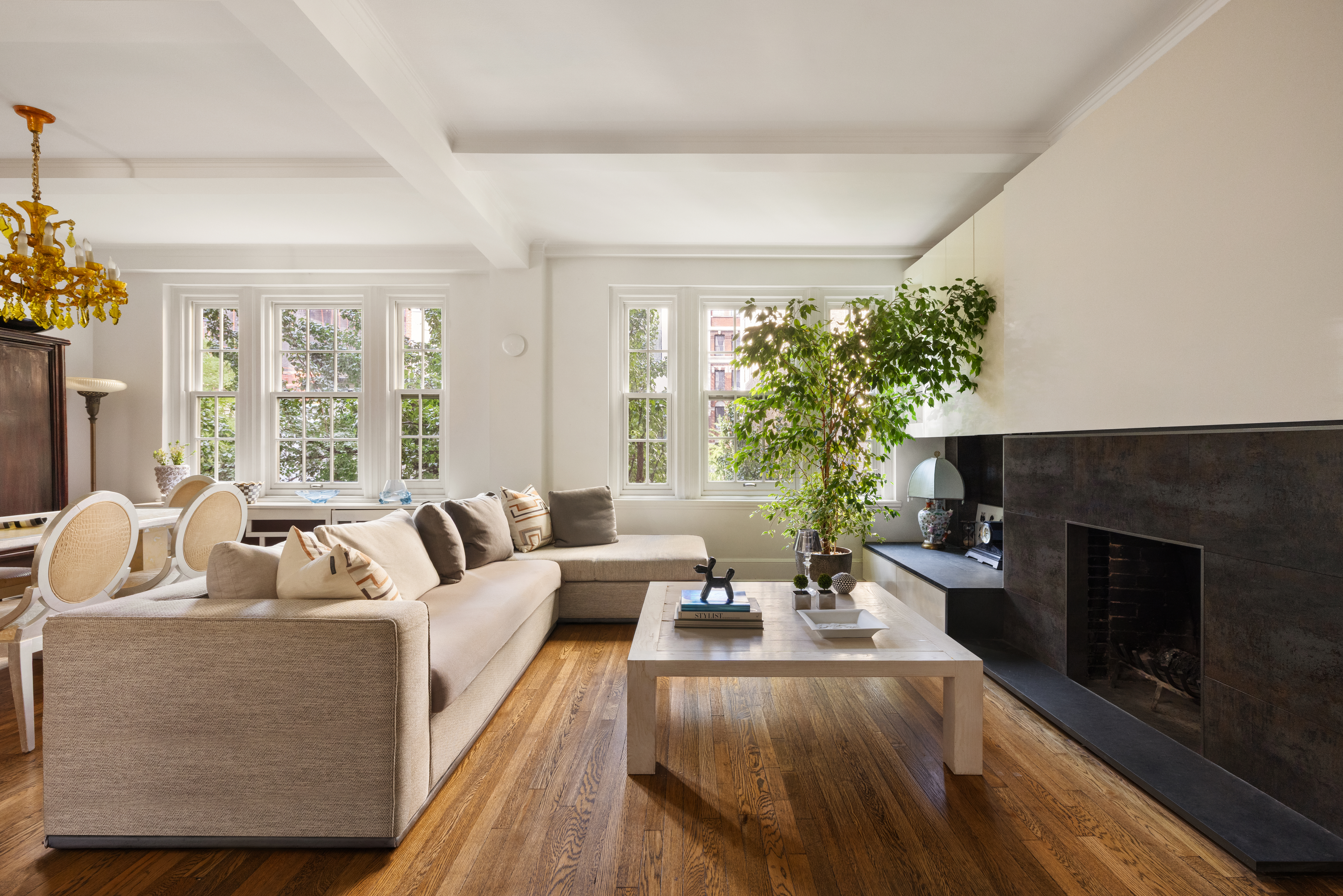 108 East 82nd Street, Unit 4D Manhattan, NY 10028 - Photo 1 of 13 Gallery Image 1
