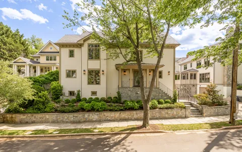 $4,100,000 | 5537 Hawthorne Place Northwest, Washington, DC 20016