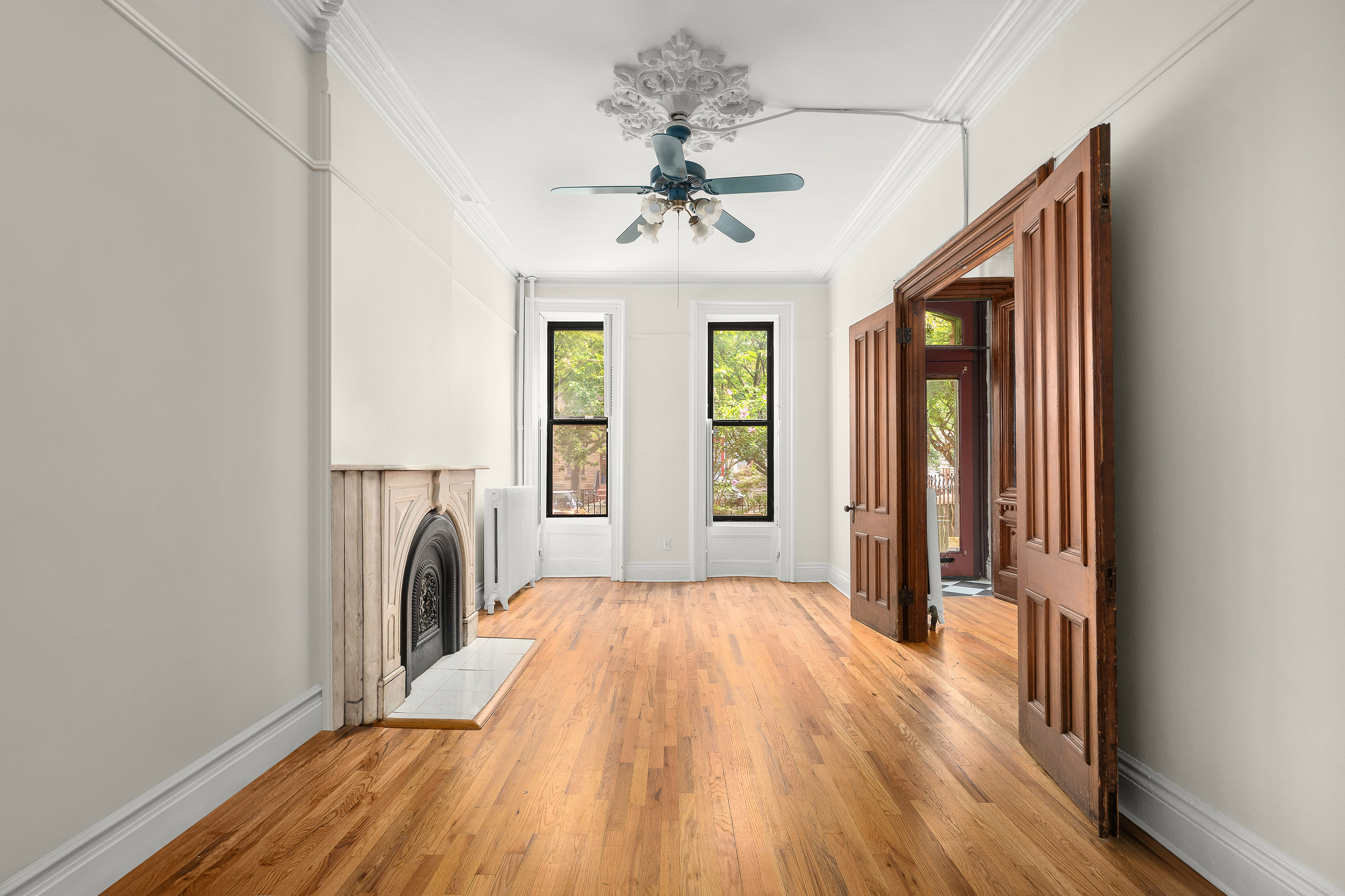 428 11th Street Brooklyn, NY 11215 - Photo 4 of 21