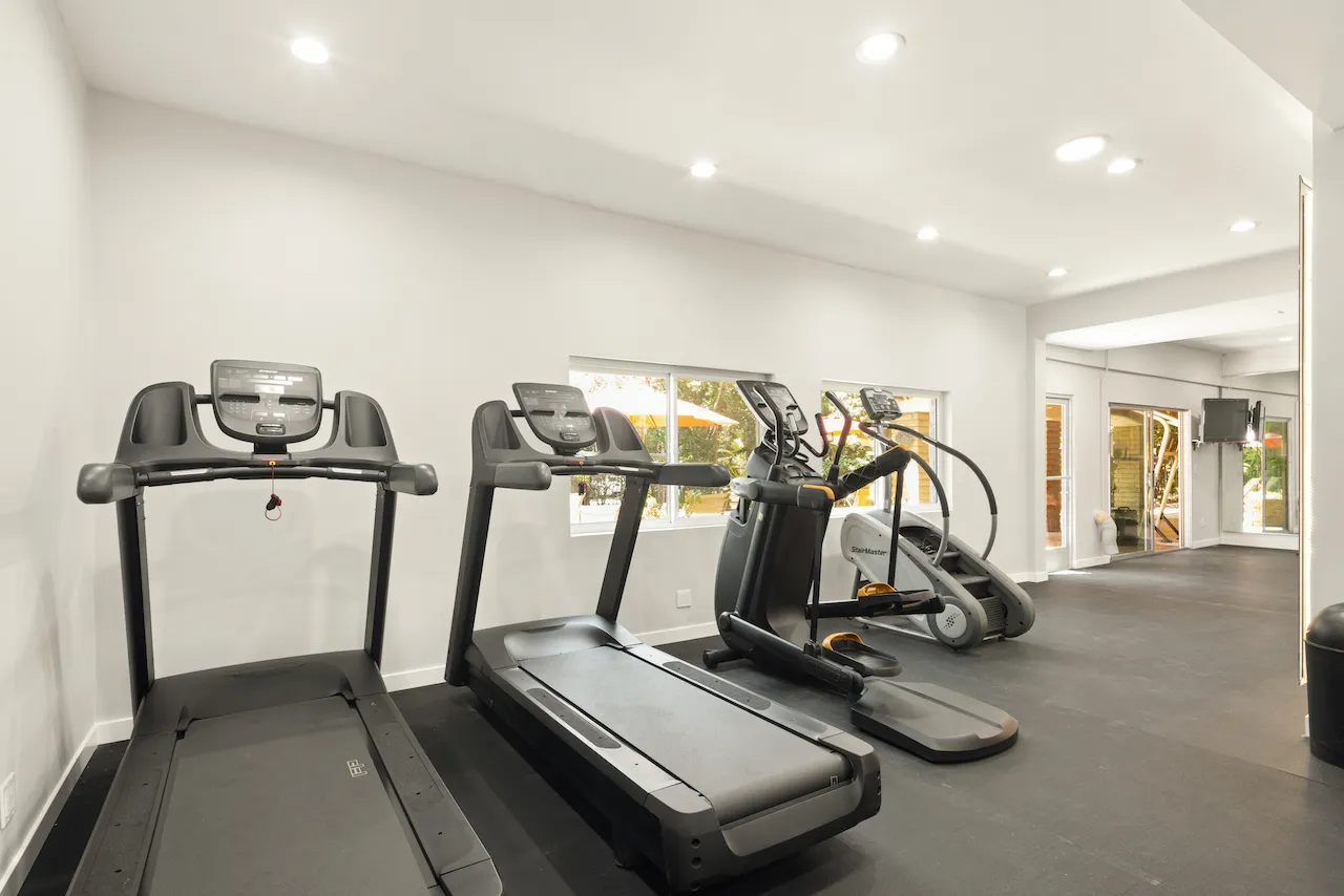 $750,000 | 2700 Cahuenga Boulevard East, Unit 2310, Los Angeles, CA 90068