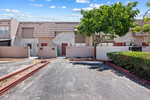 $339,000 | 3770 Southwest 59th Terrace, Davie, FL 33314