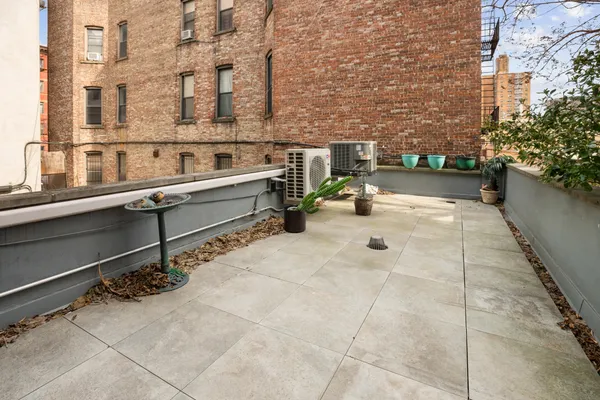 $6,500 | 2291 Adam Clayton Powell Jr Boulevard, Unit COMMERCIAL 1 | Central Harlem