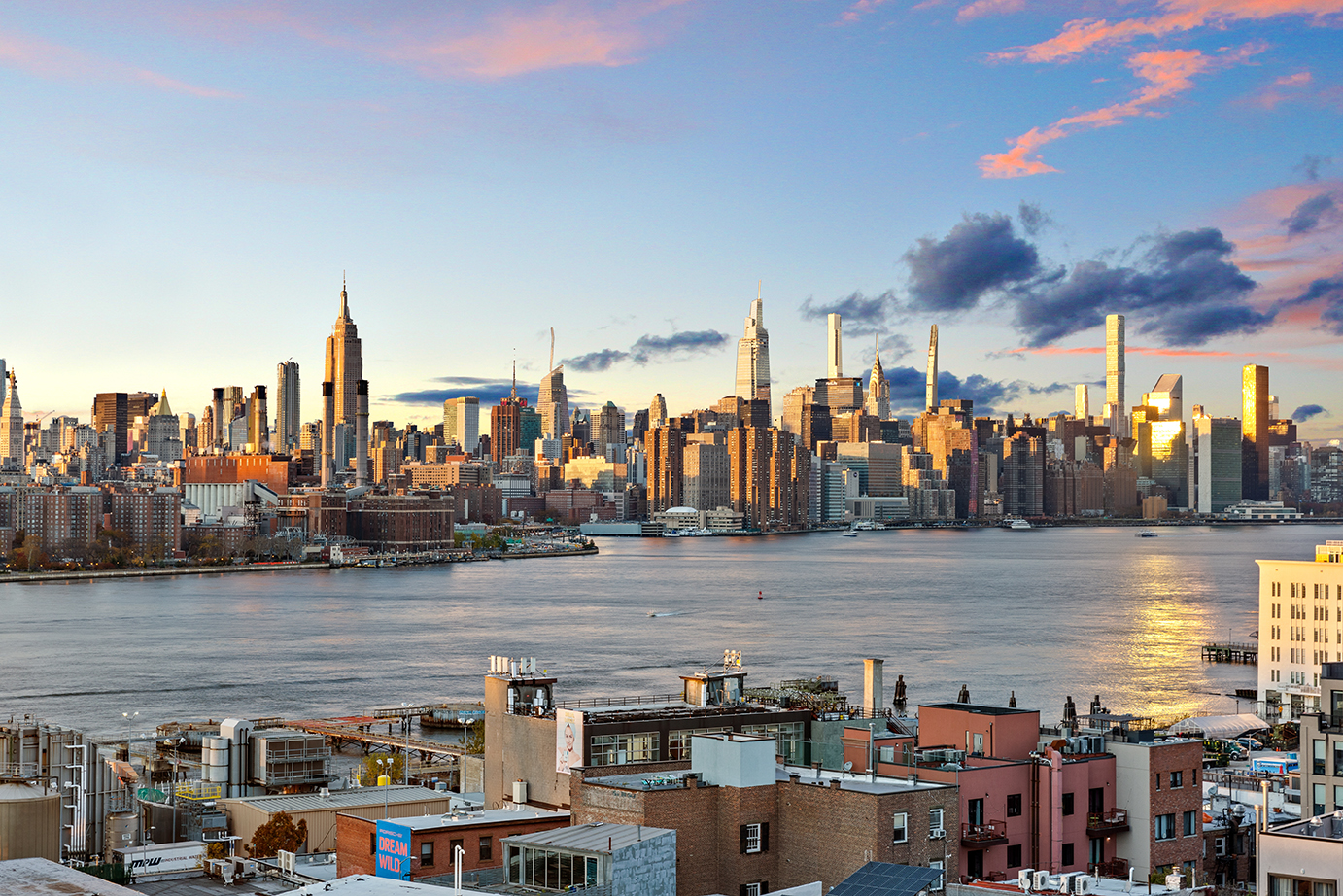 330 Wythe Avenue, Unit 6I Brooklyn, NY 11249 - Photo 12 of 14 a view of a city