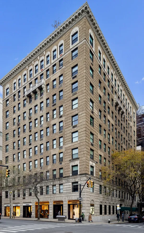 $3,999,000 | 29 East 64th Street, Unit 7B | Lenox Hill