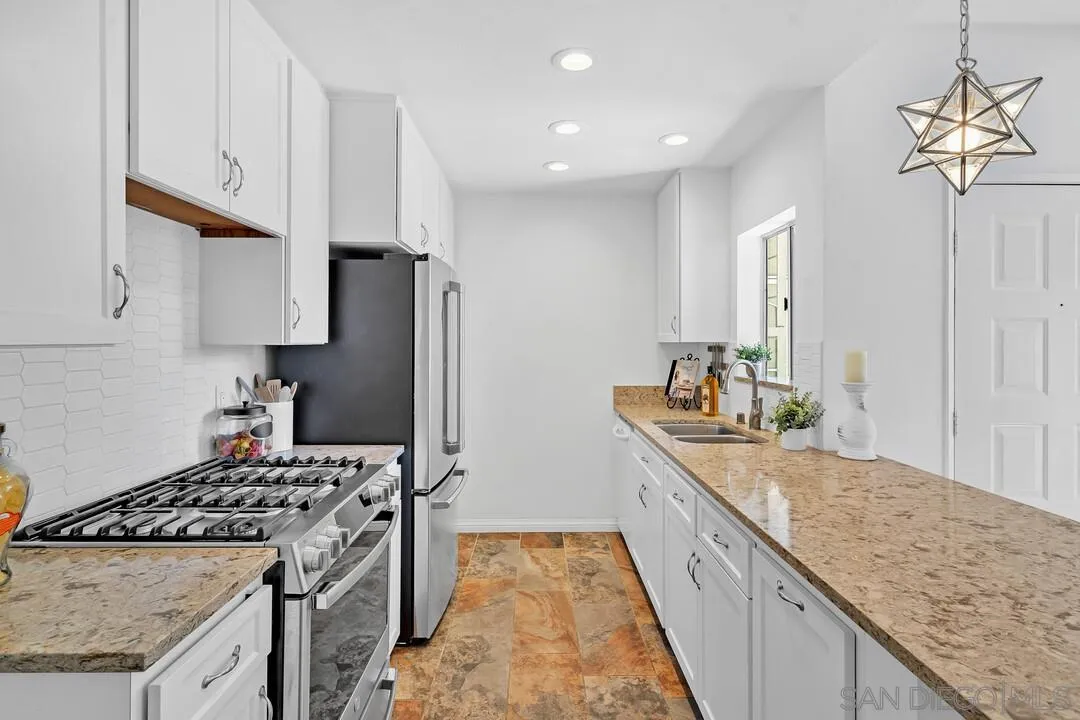 13826 Midland Road Poway, CA 92064 - Photo 10 of 42