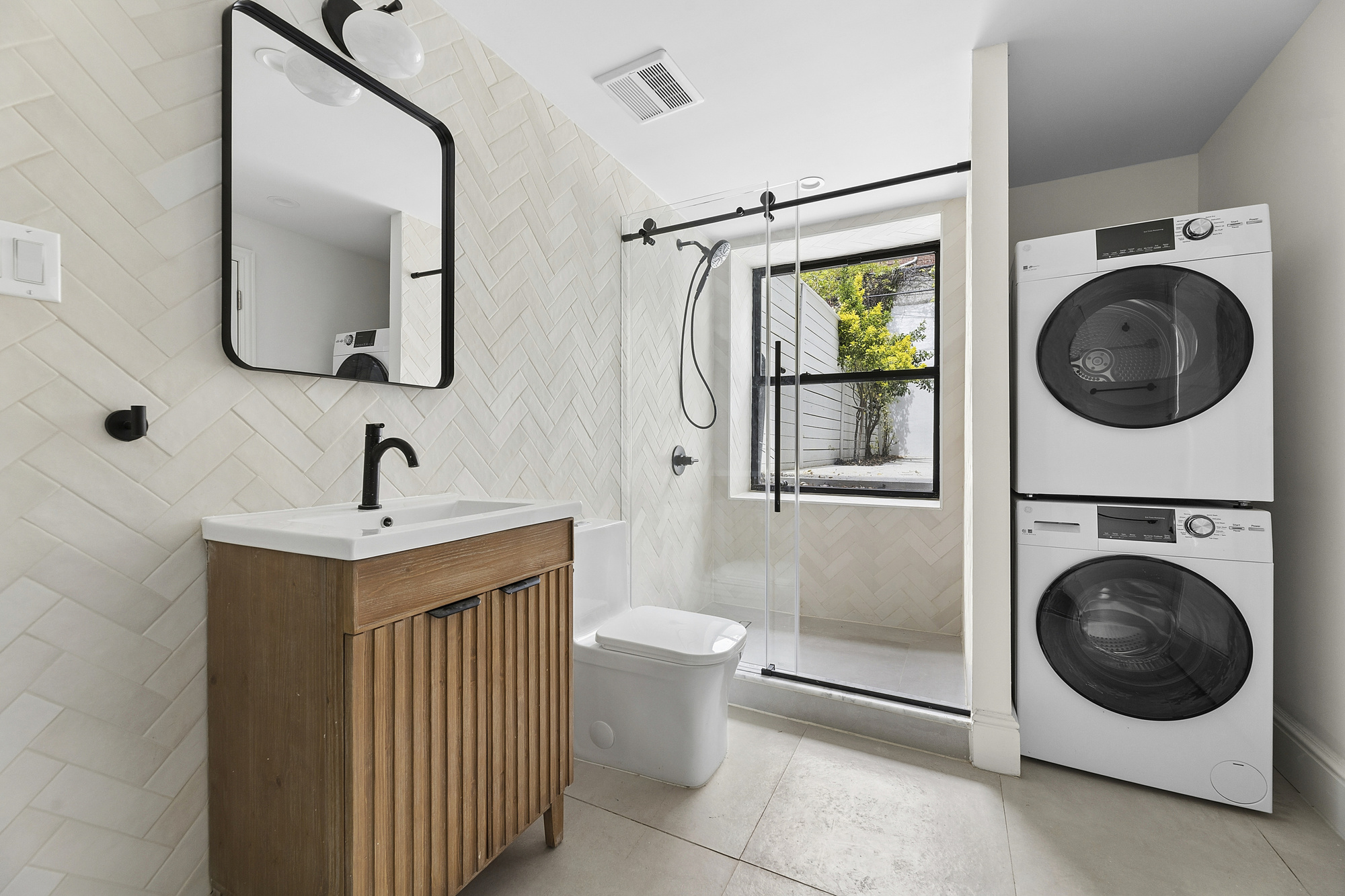 429 Decatur Street, Unit 1 Brooklyn, NY 11233 - Photo 7 of 9