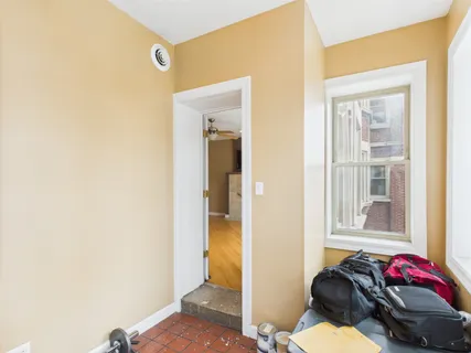 $345,000 | 5237 South Michigan Avenue, Unit 2N, Chicago, IL 60615