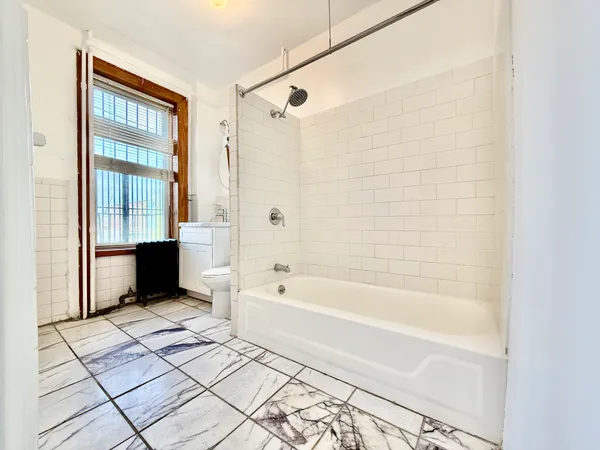 $3,295 | 1375 Pacific Street, Unit 3 | Crown Heights