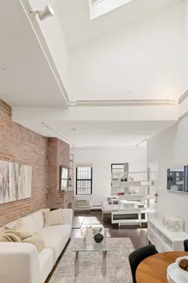 $450,000 | 351 West 53rd Street, Unit 4E | Hell's Kitchen