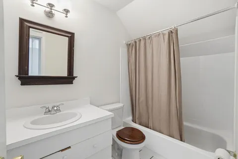 $575,000 | 301 G Street Northeast, Unit 32, Washington, DC 20002