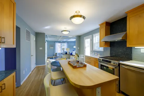 $675,000 | 115 Lakeside Drive, Greenbelt, MD 20770