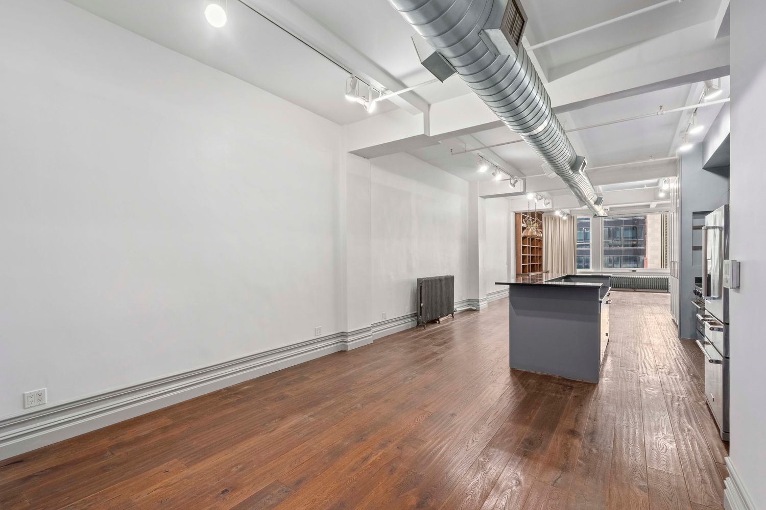 28 West 38th Street, Unit 5W Manhattan, NY 10018 - Photo 10 of 12