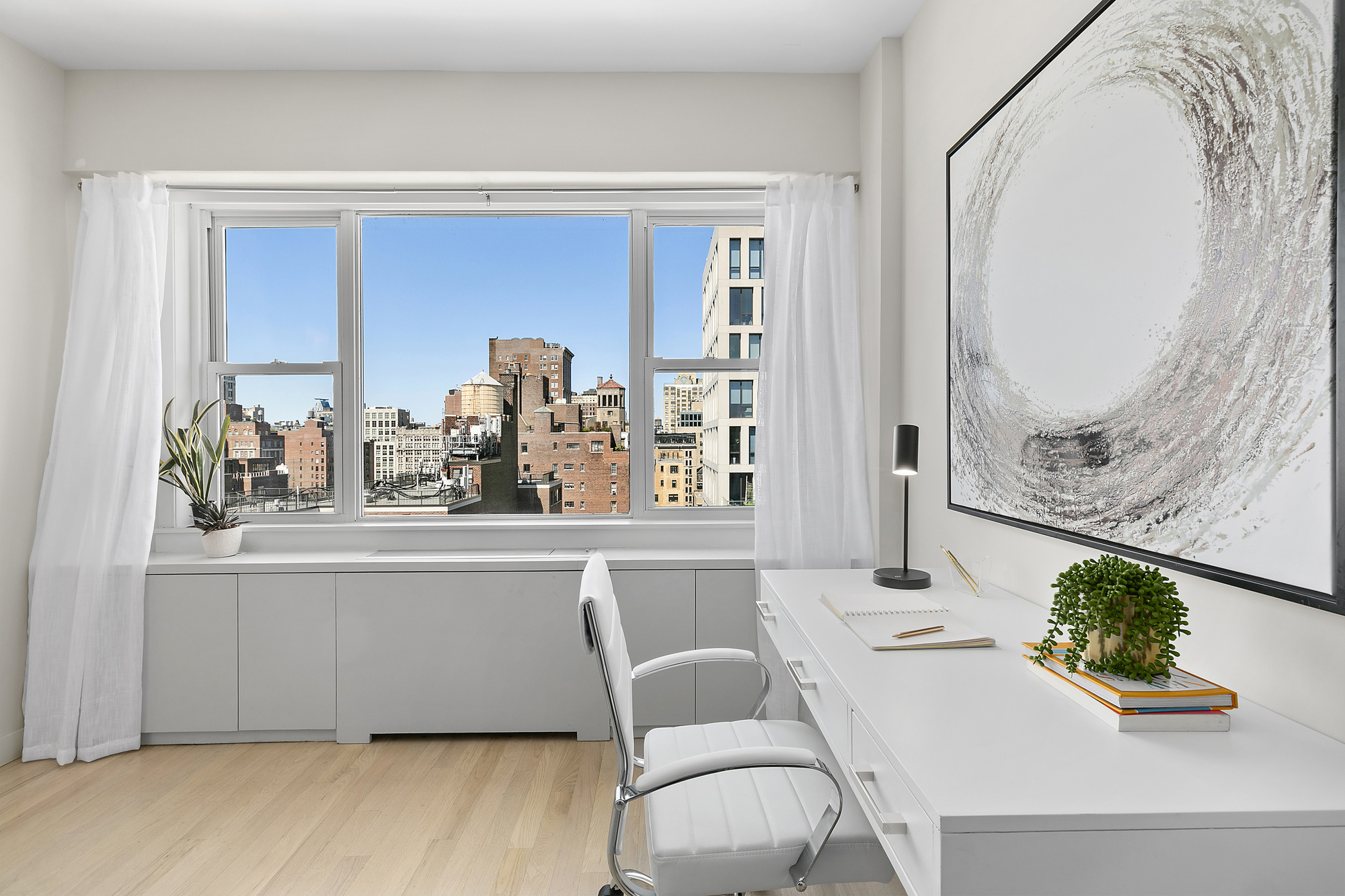 201 East 21st Street, Unit 20B Manhattan, NY 10010 - Photo 4 of 13