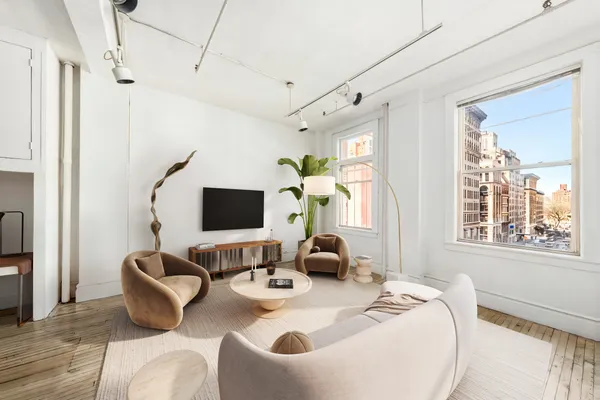 $1,495,000 | 718 Broadway, Unit 4A | NoHo