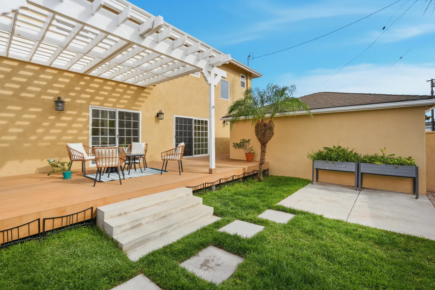 $1,898,000 | 23333 Anza Avenue, Torrance, CA 90505
